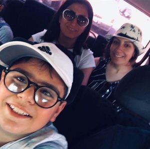 Meet your Posher, Tavet